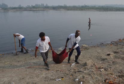 chhath preparations on, devotees demand better facility, minister gopal rai inspect