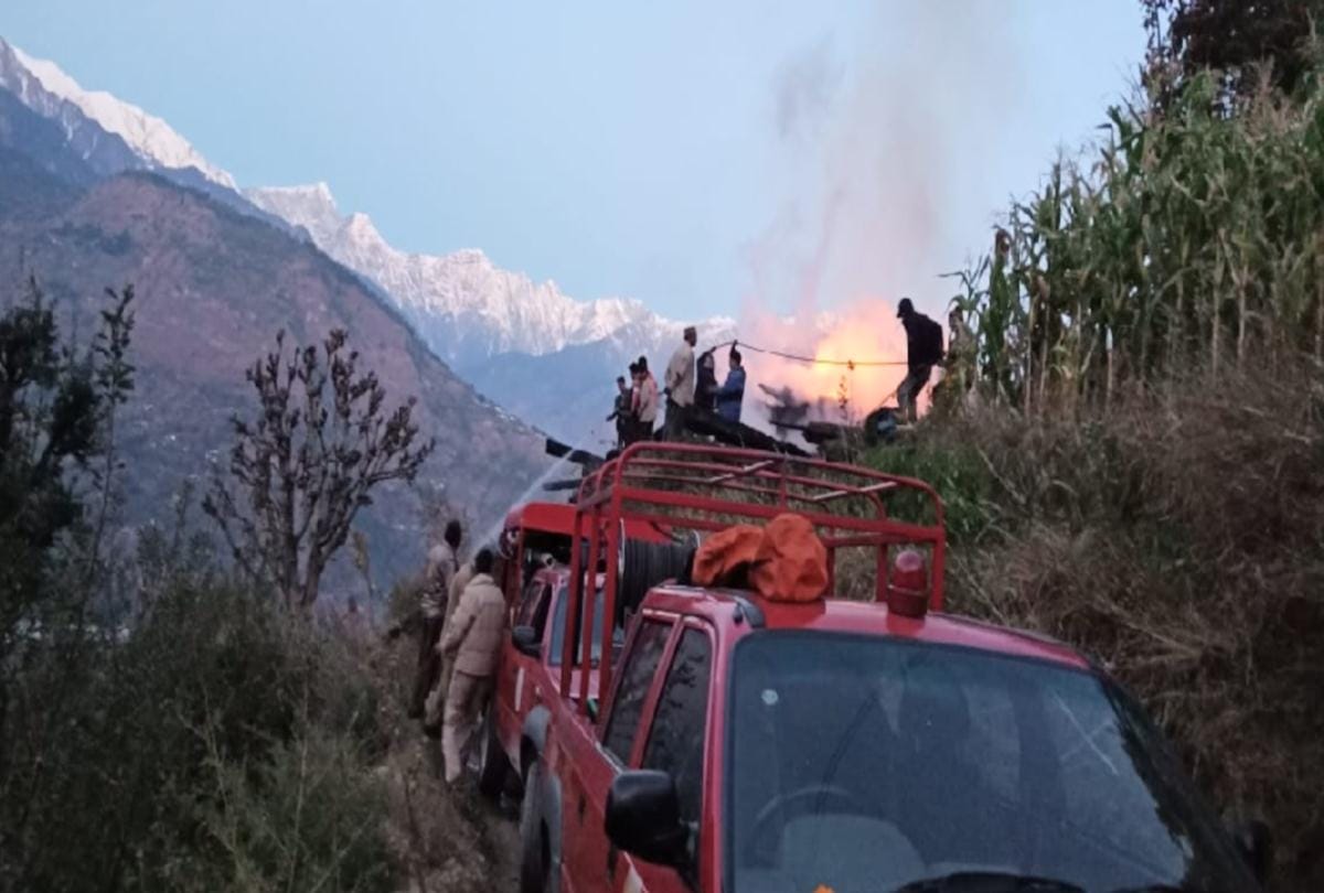 फायर सीजन को लेकर हुई बैठक