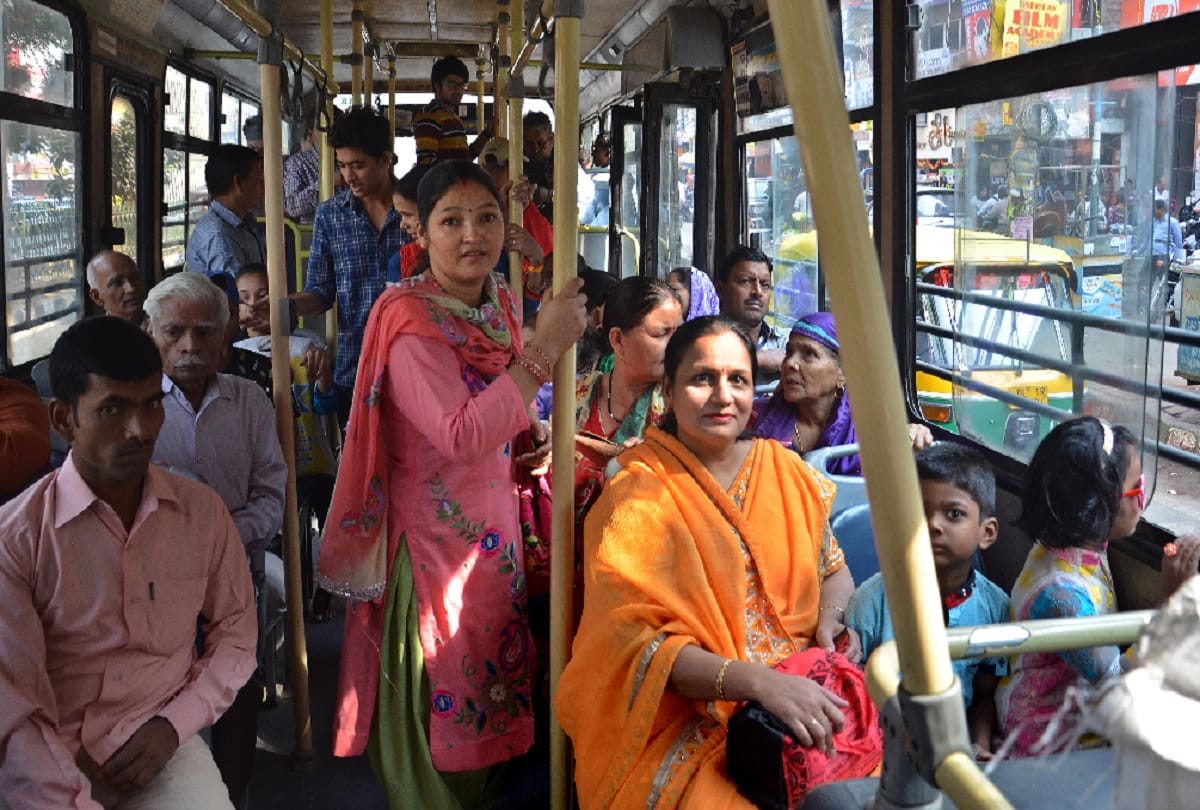 Delhi government to install 10 panic buttons and CCTVs in dtc buses