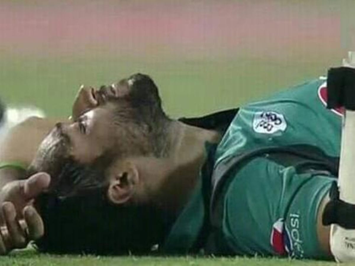 imam ul haq struck by bouncer and taken to hospital