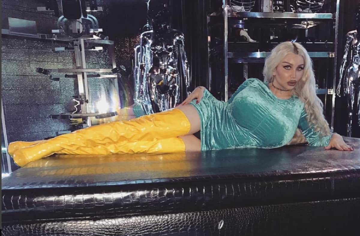 Ivana Vladislava undergoes 20 surgery for look alike Doll