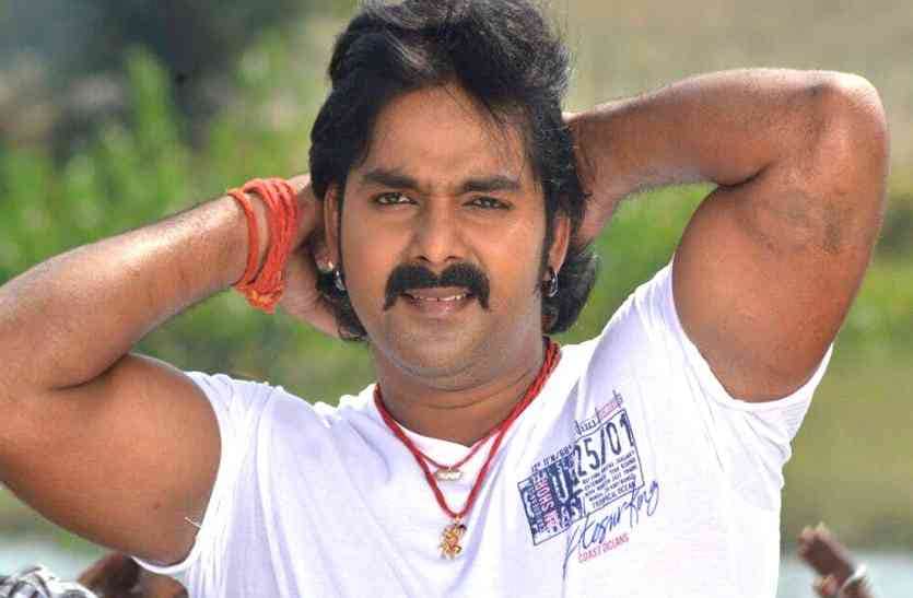 Bhojpuri star Pawan singh gets injured in stage performance rohtas