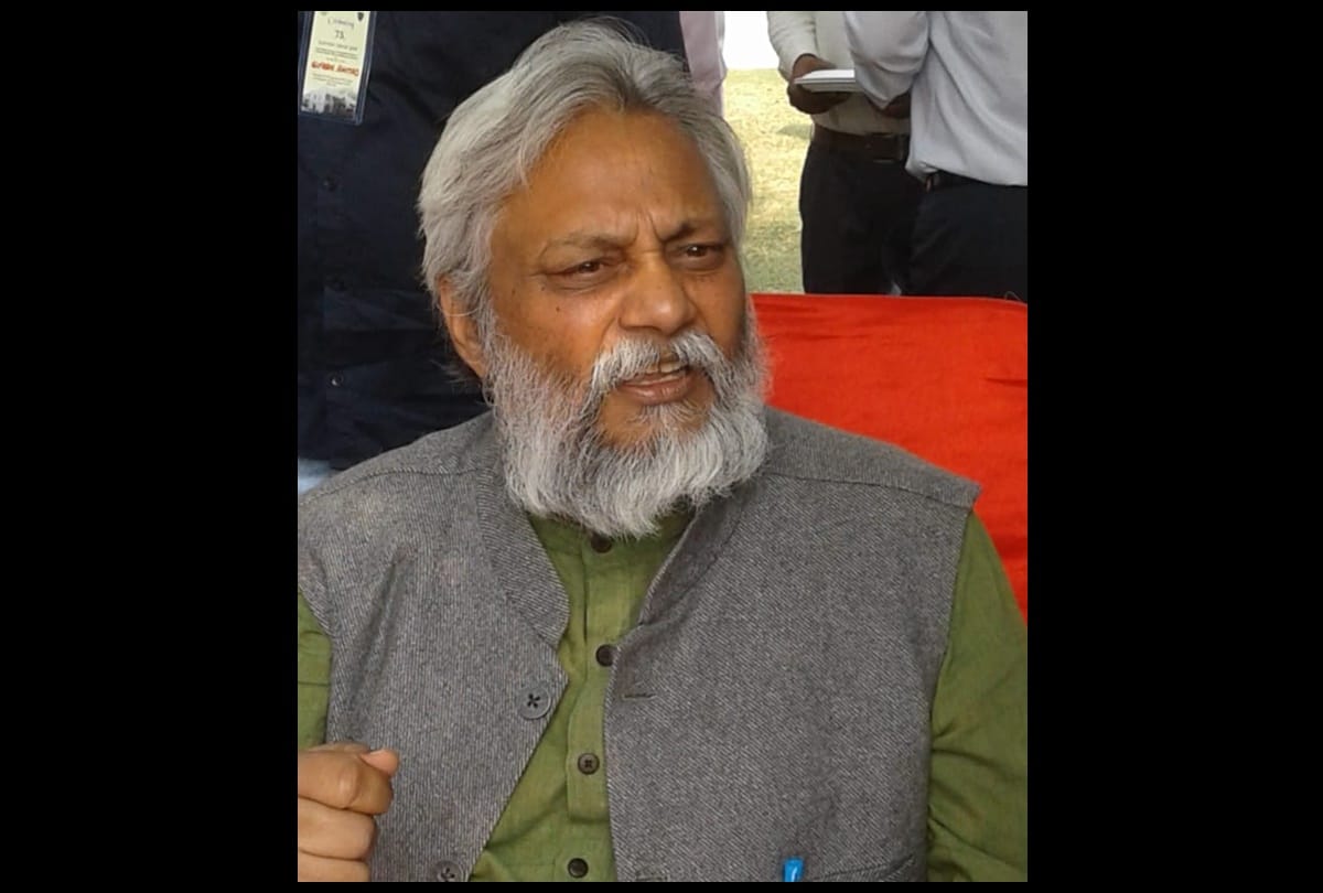 Government has put Ganga in ICU, Rajendra Singh
