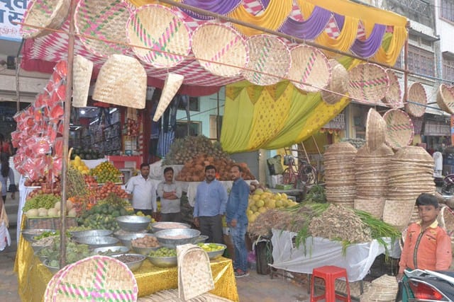 Chhath Gala begins with bath, Khay