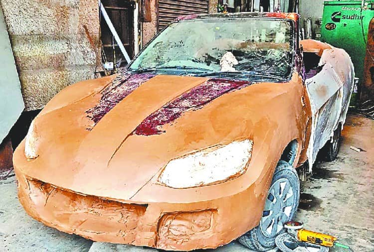 unique car, ford icon car changed in dream car ferrari, assembld by lb gulati