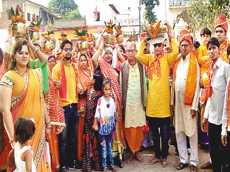 Kalash yatra ka shubarambh