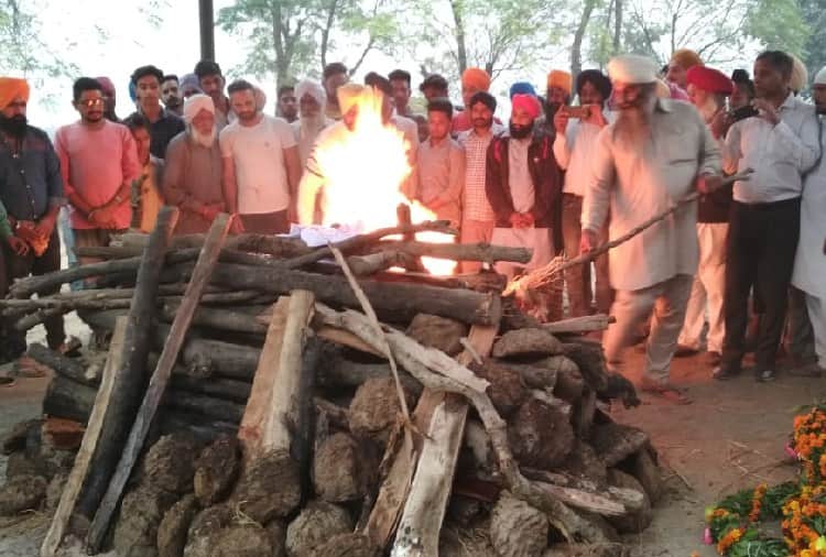 Indian Army Paratrooper Hardeep Singh Funeral in Paternal Village