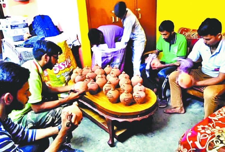 Donate a PigiBank For Education of Poor Childrens