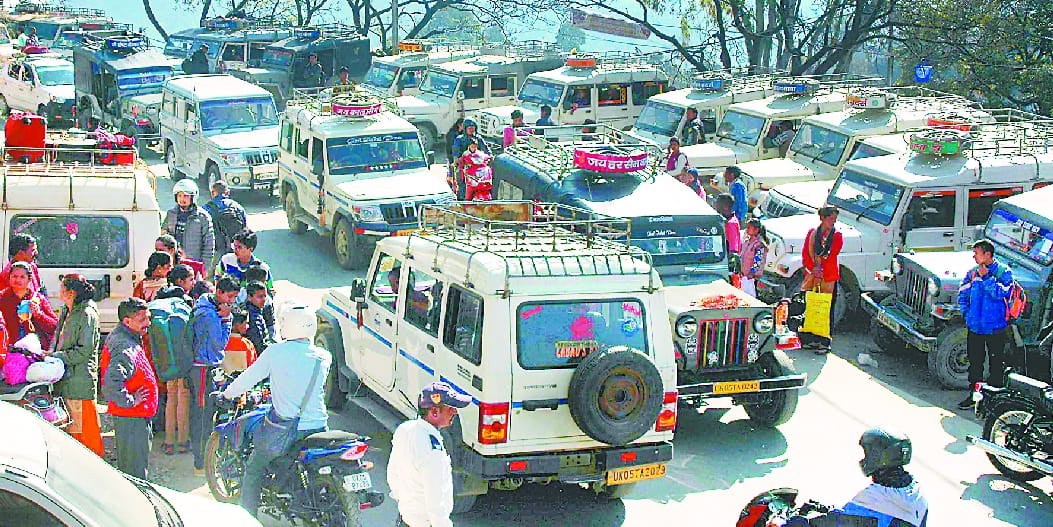Jam on the streets of the city