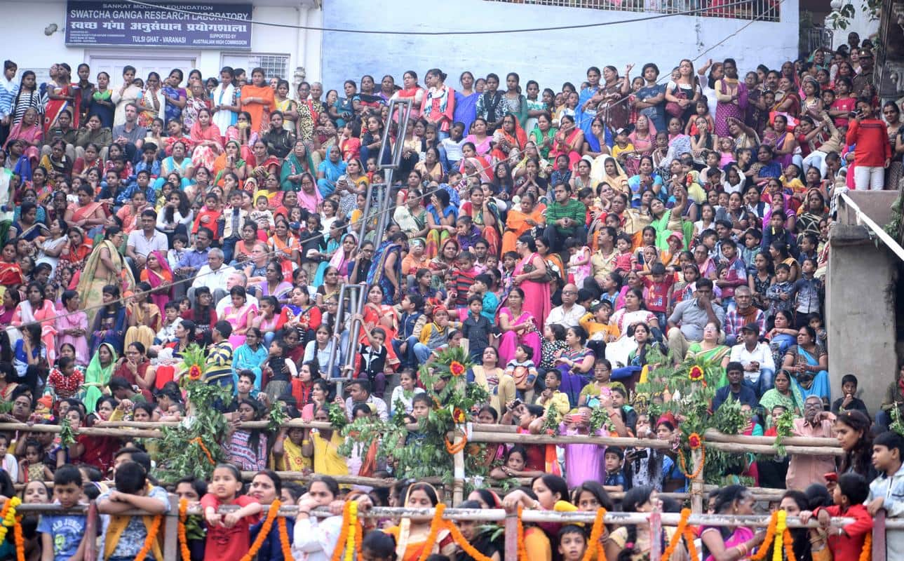 see the photos of world famous nag nathaiya mela of varanasi