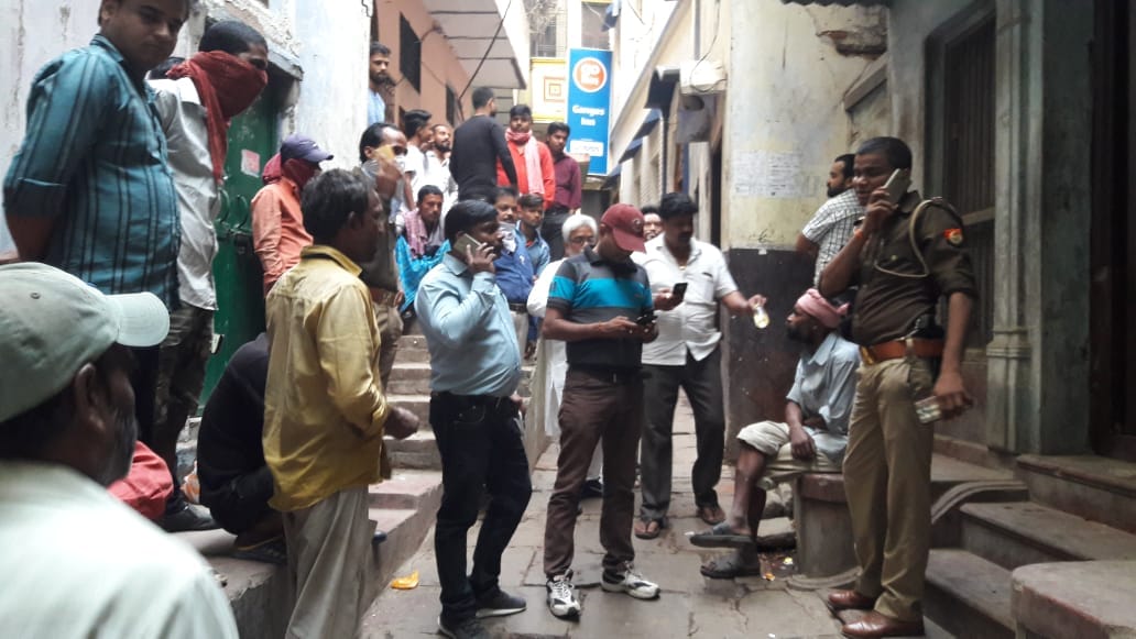 Varanasi police recovered deadbody which is kept reserve by wife and sali