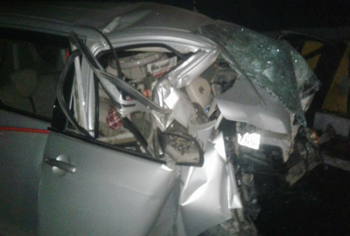 three members of family killed in road accident on agra lucknow expressway