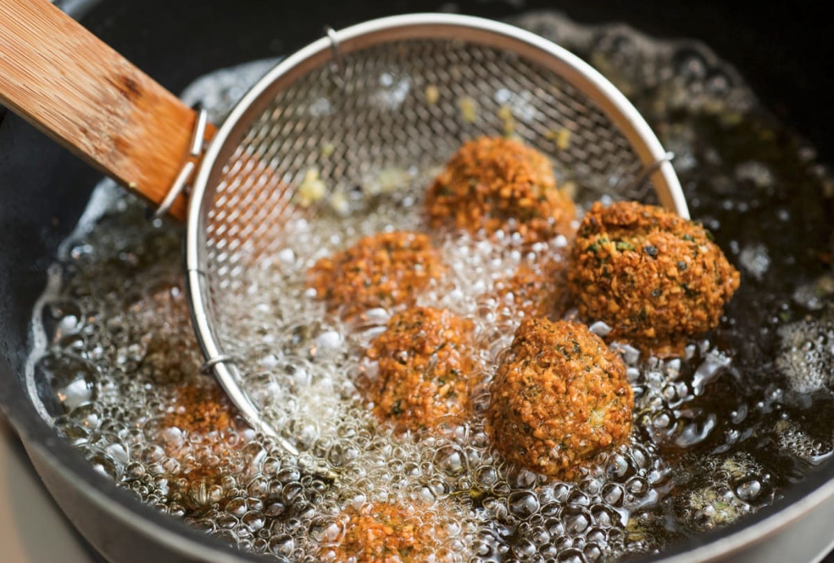 Crispy Pakora Recipe How To Make Less Greasy Snacks Oil Free Pakoda in Hindi