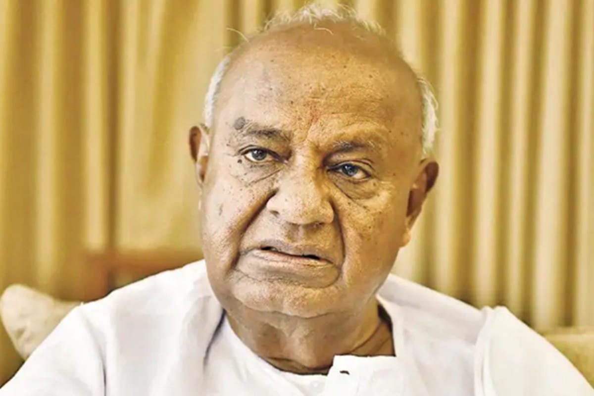 Modi had turned down Deve Gowdas wish to resign from LS after winning 2014 poll