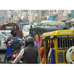 कैसा यातायात माह, हर जगह लगता है जाम