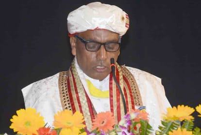 kesharinath tripathi attended shakuntala misra university convocation
