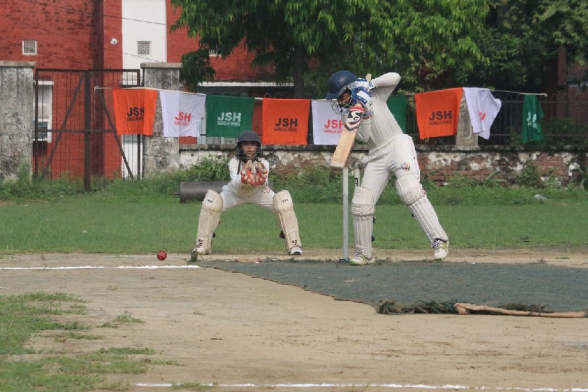 Meerut daughters on the way to becoming Harmanpreet Kaur of cricket