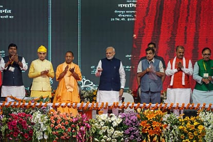 PM Modi lays foundation stone of various development projects in Varanasi LIVE updates