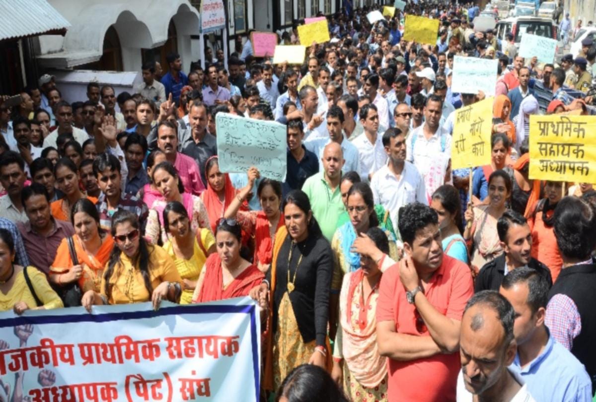 Regularization of 13 Thousand PAT PARA and PTA teachers in himachal pradesh