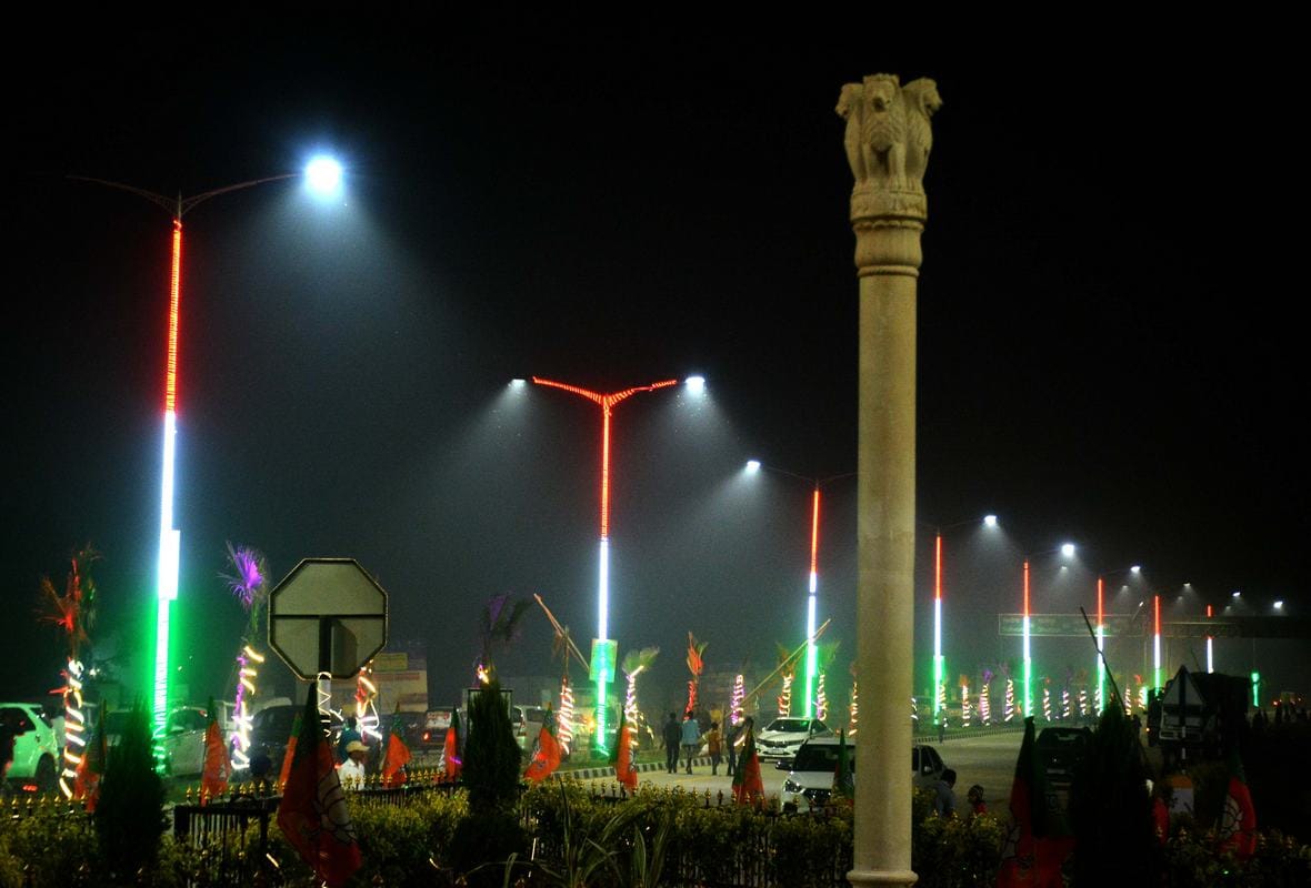 See the photos of varanasi ring road which is inaugrated by PM modi today