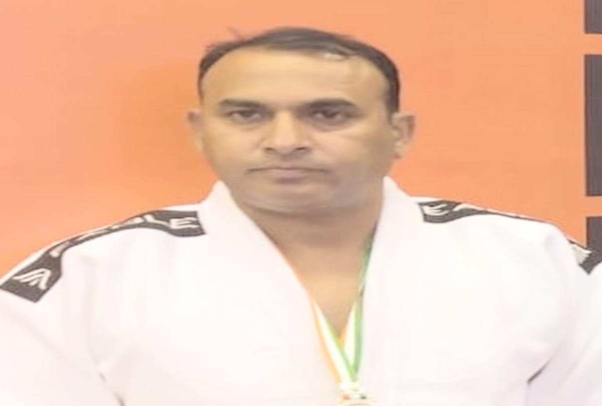 Vipin Chandel won the silver medal in judo