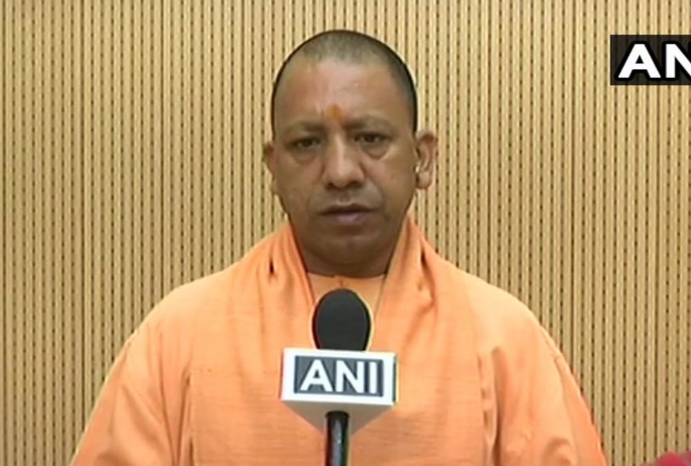 yogi adityanath pays tribute to anant kumar.