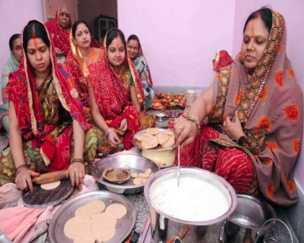 Chhath Puja 2018 puja vidhi precautions while making prasad Make Happy Chhath Maiya
