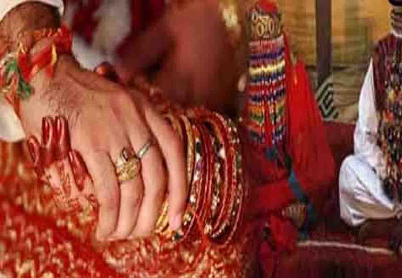 Married woman statement about lover and husband