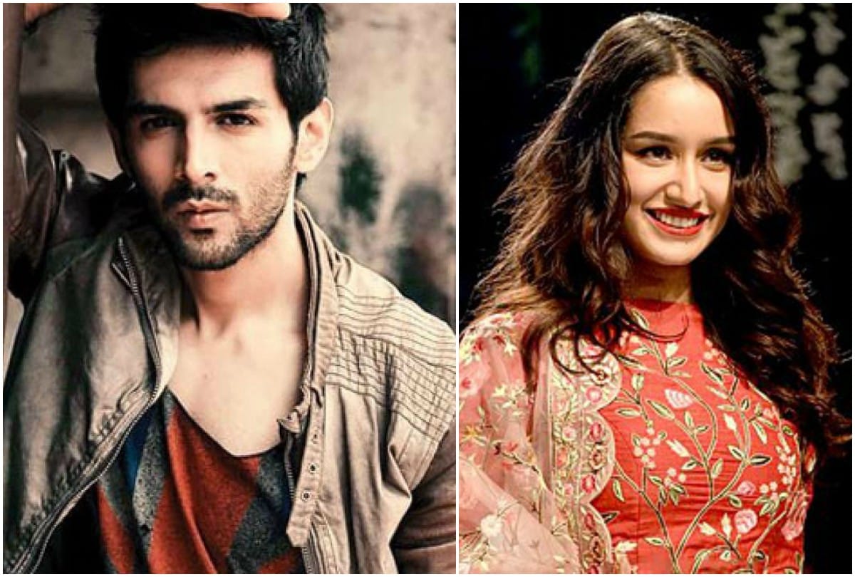 kartik aryaan and shraddha kapoor watching movie together in cinema hall