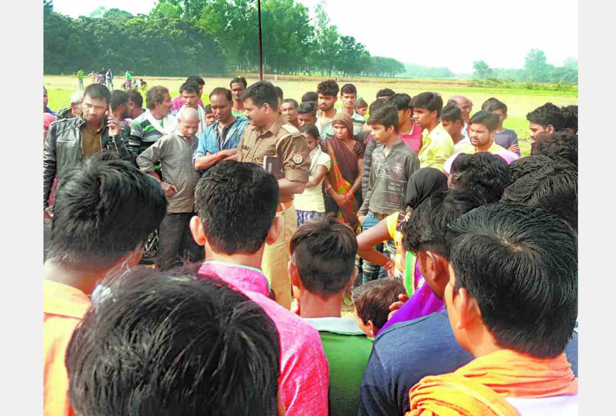 युवती का शव खेत में मिला, दुष्कर्म के बाद हत्या की आशंका