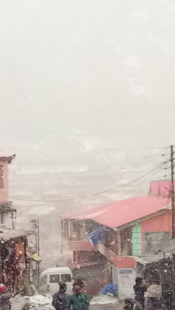 uttarakhand weather change snowfall in badrinath