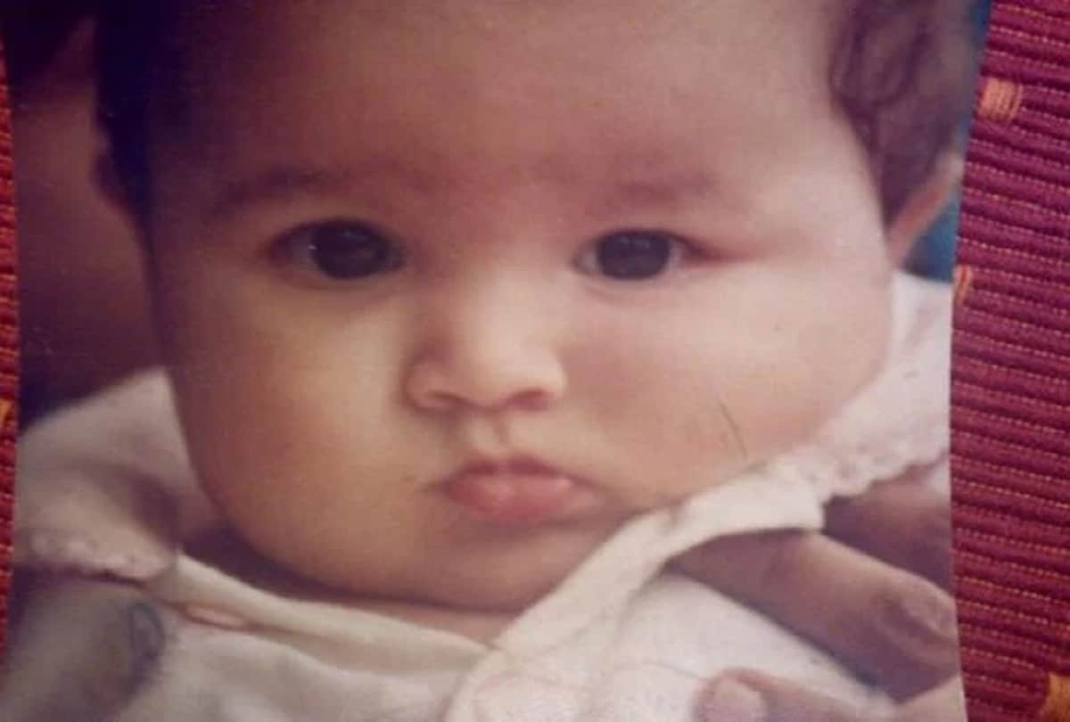 10 bollywood stars childhood photos with ranveer deeepika on childrens day
