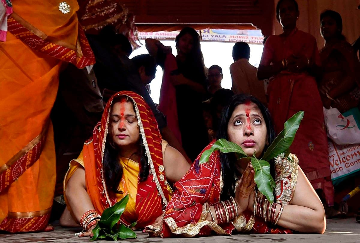 chhath puja celebration surya arghya in different part of india