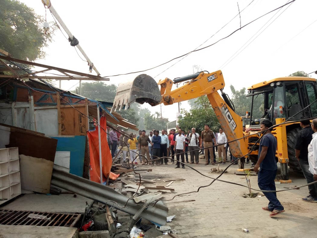 Bulldozer on the chest of encroachment