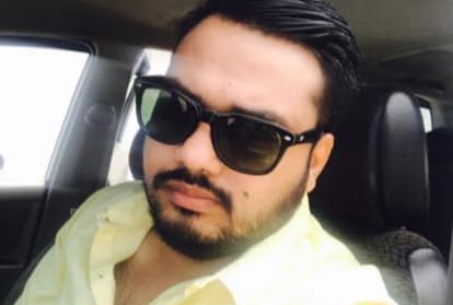 Builder committed suicide after writing 17 page note in Delhi