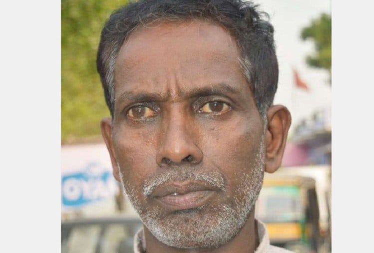 ikbal ansari warns to leave ayodhya before 25 november.