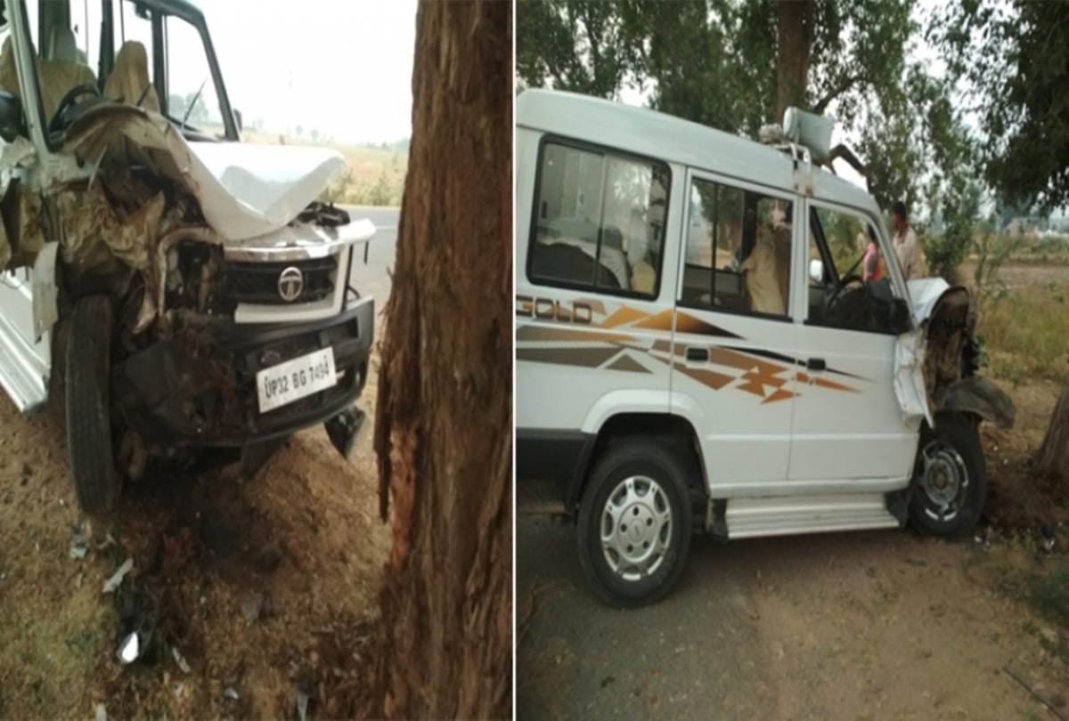 Jhansi Police vehicle collides with tree, Three policemen injured including CO