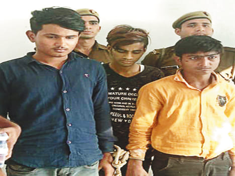 Interstellar mobile thieves caught, five mobile recovered