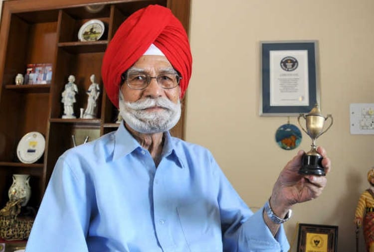 chandigarh Hockey legend Balbir Singh Senior came out of ICU in PGI Chandigarh