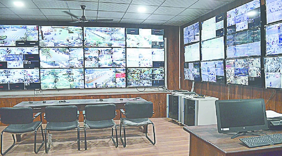 Meerut, AC room was made from modern traffic control room and inaugurated to ADG