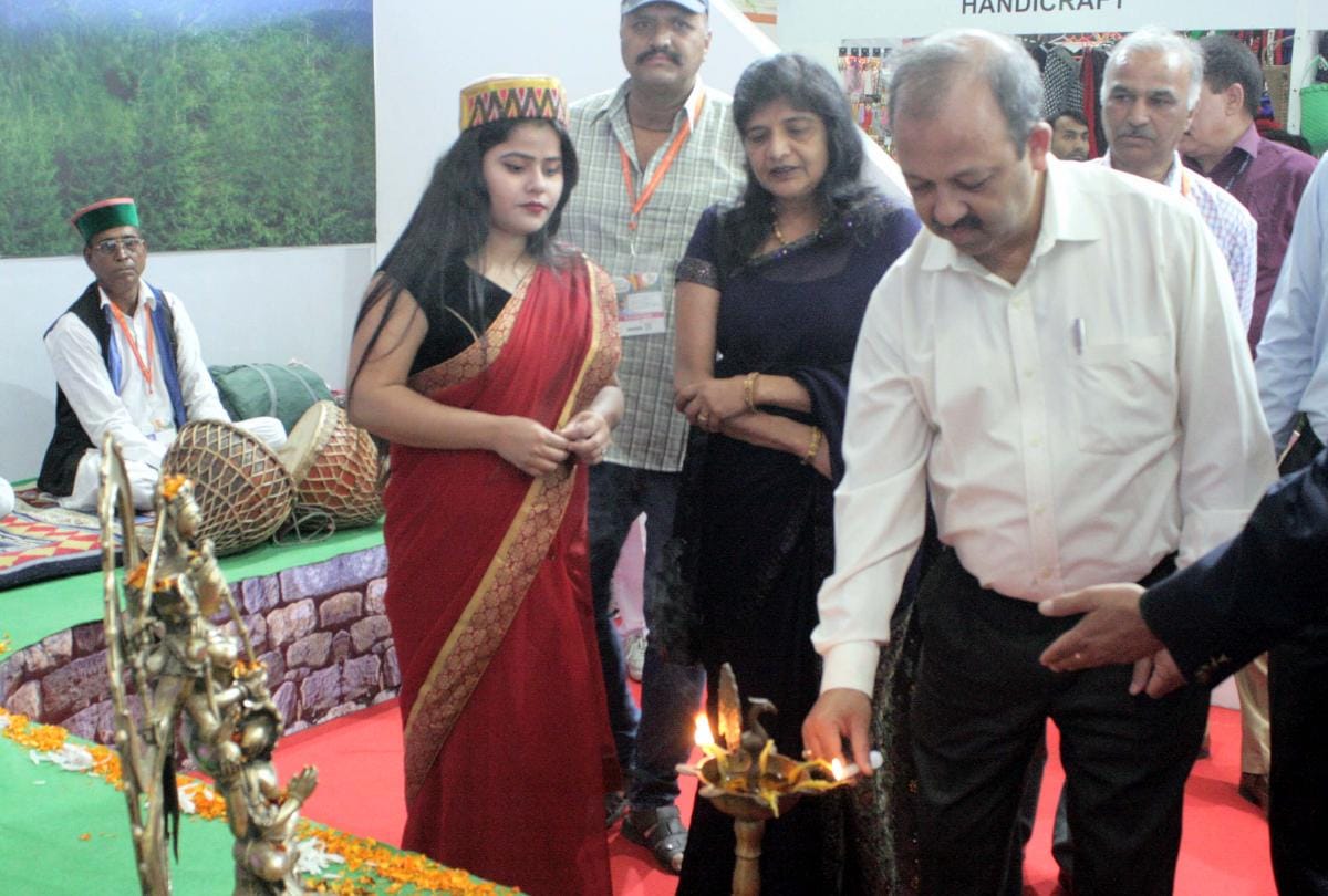Chief secretary BK Agarwal in India International Trade Fair