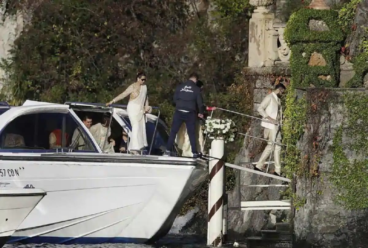 Deepika Padukone and Ranveer Singh put stickers on guest phone camera to ensure privacy