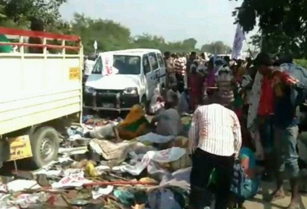 Varanasi rajghat bridge stampede people cry after Remember  that incident