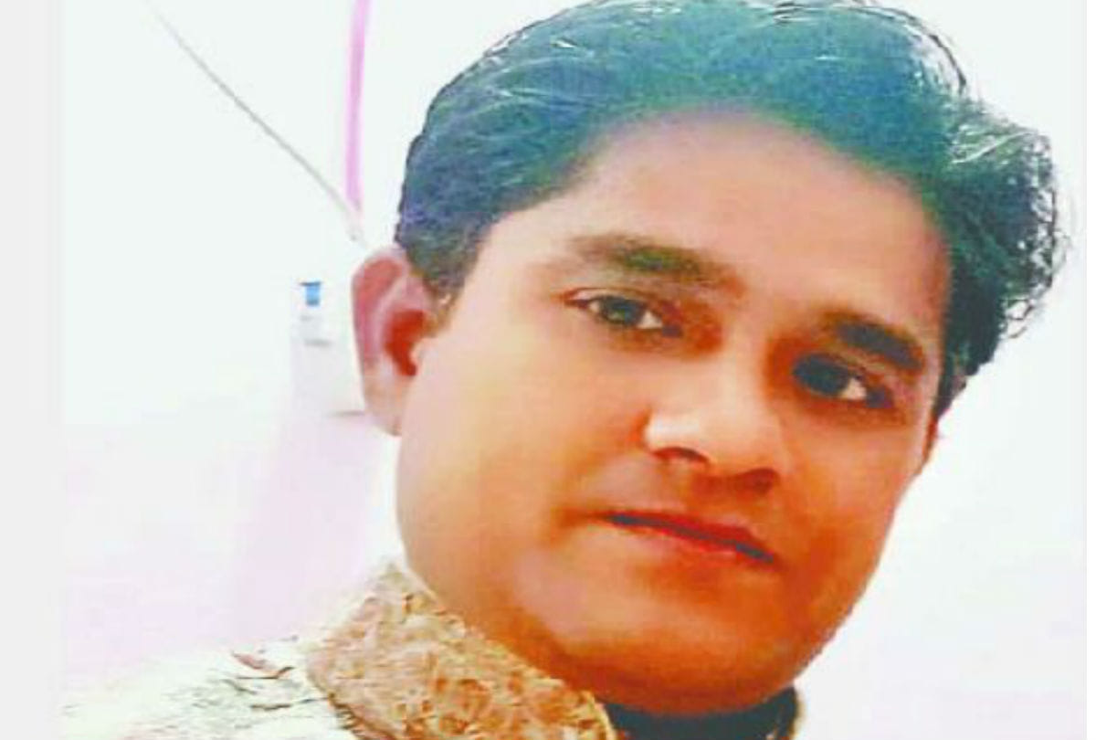 Purvanchal gramin bank manager dies from dengue in delhi