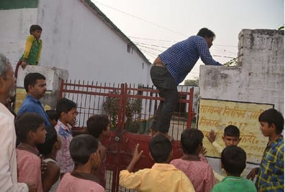 schoolgirl dies from electric shock in firozabad