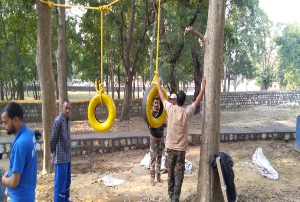 Elephant children Do Exercise in GYM haridwar photos