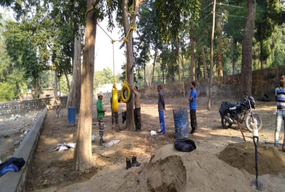 Elephant children Do Exercise in GYM haridwar photos