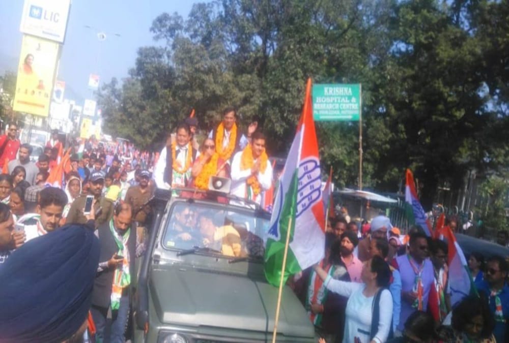 Congress road show in haldwani for nikay chunav 2018