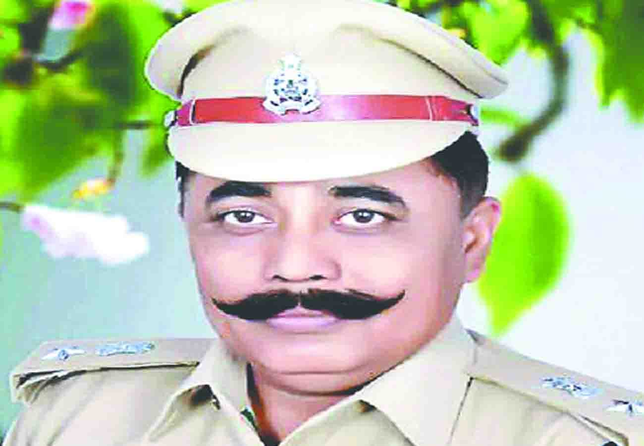 Additional Superintendent of Police Ashtabhuja Prasad Singh  President will honored