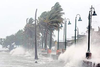 weather department alerts of cyclone fani in UP advise farmers take safety measure for crops